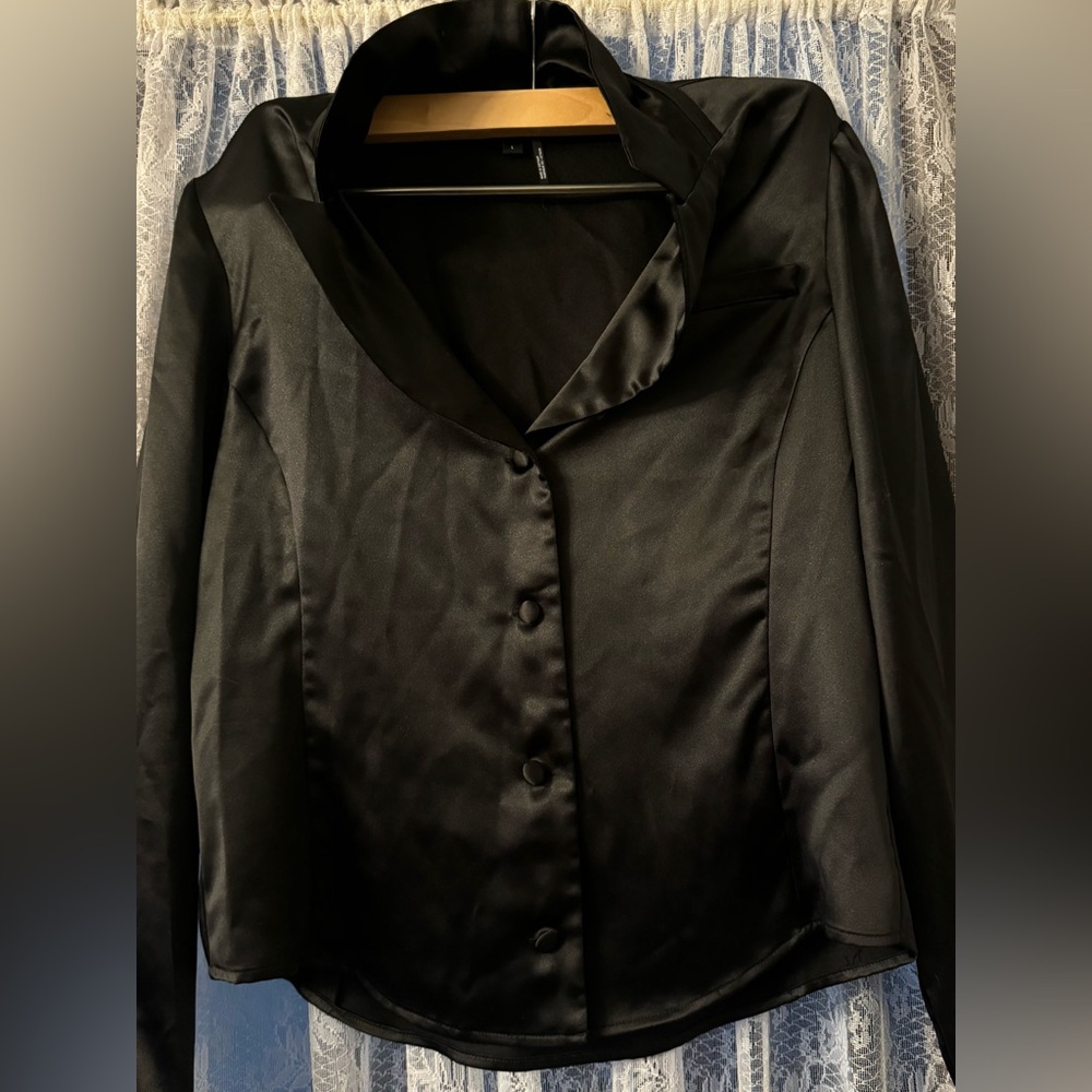 DKNY Long Sleeve Collard V Neck Satin Blouse, Size Large
